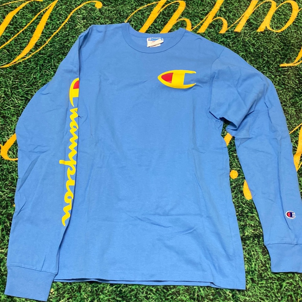 Champion- Long Sleeve